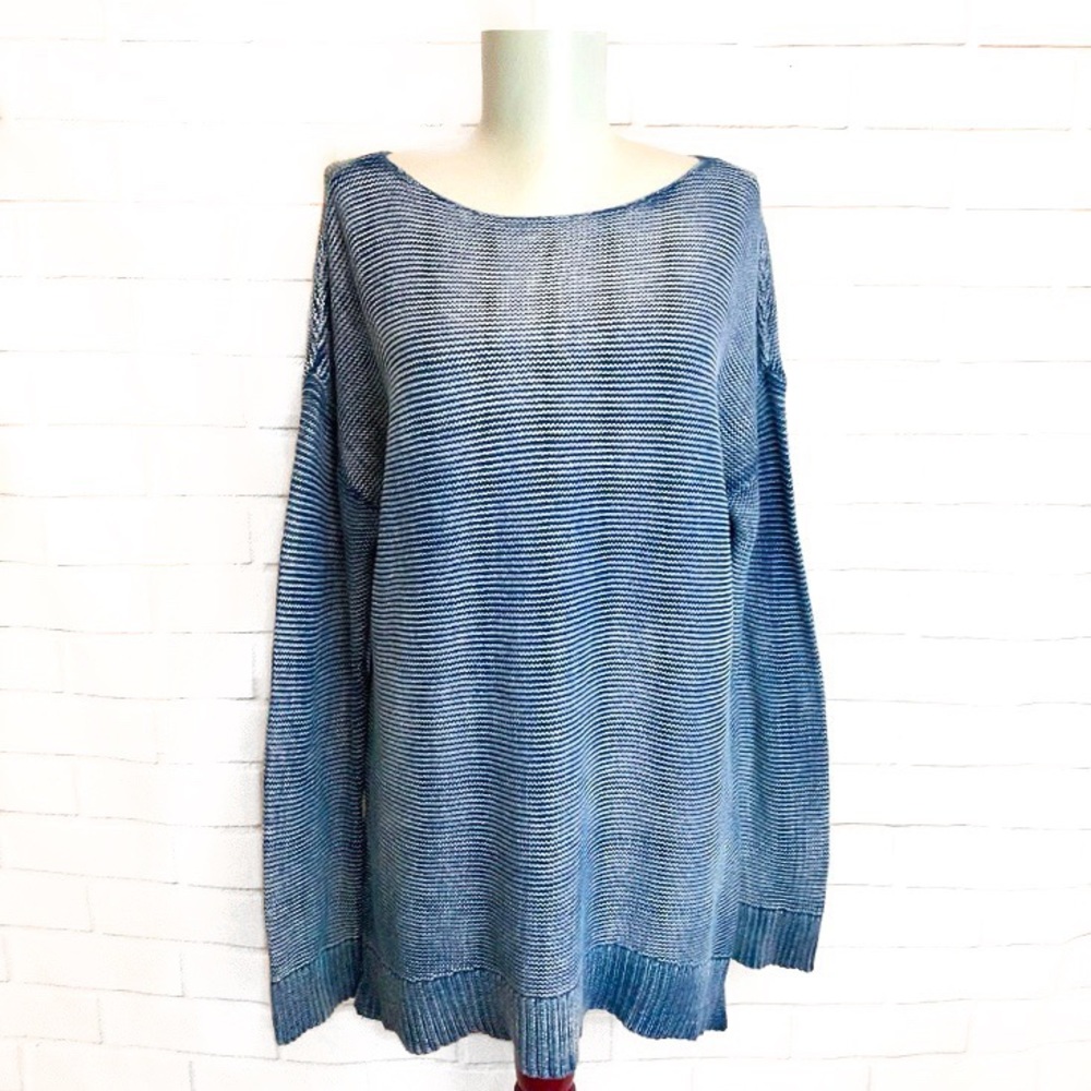 Treasure Bond • Navy Blue Ribbed Sweater - Picture 3 of 9